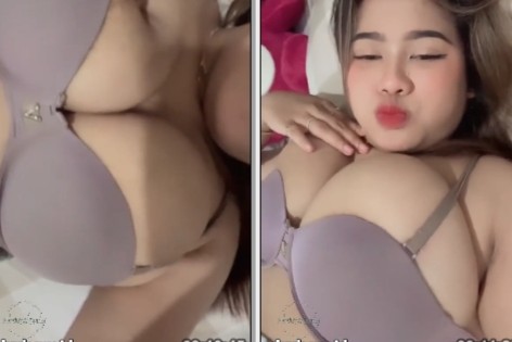 Payudara Montok Seleb IG Beby Moy