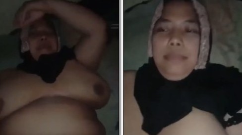 Ngewe Bude Sendiri Pake Kerudung