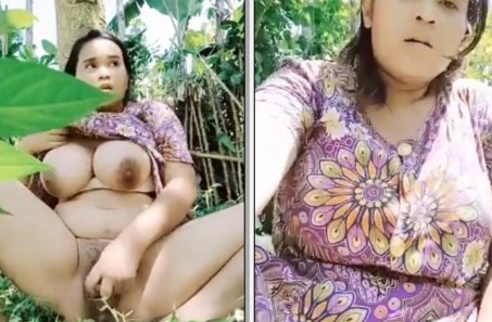 Emak Emak Colmek Timun Di Hutan